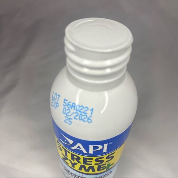 API Stress Zyme Aquarium Cleaner - Picture 6 of 6